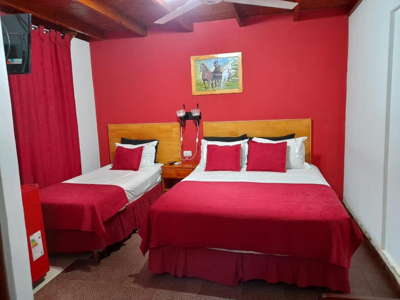 Posada Portal Del Iguazu Puerto Iguazu Bagian luar foto